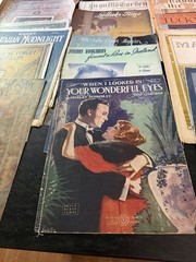 LOT OF 31 PIECES OF VINTAGE SHEET MUSIC 1920s TO 1940s