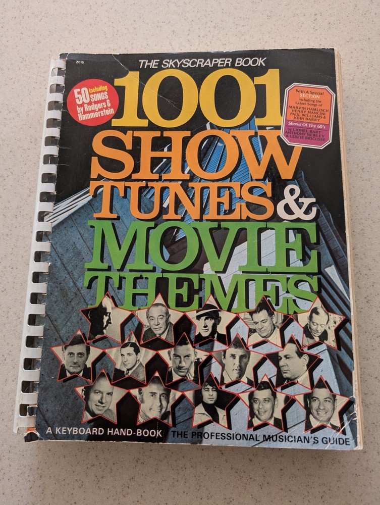 Skyscraper Book of 1001 Show Tunes & Movie Themes Broadway & Hollywood 696 Pages