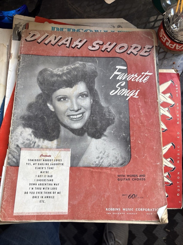 1941 Dinah Shore Favorite Songs Songbook Robbins Music Piano Vocal Vintage