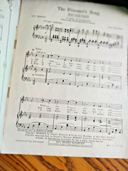 SHEET MUSIC ANTIQUE THE PRISONER&rsquo;S SONG (BALLAD) WITH VIOLIN OBLIGATO 1924