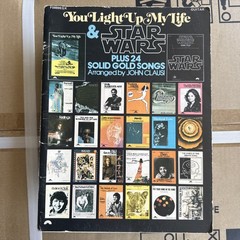 You Light Up My Life & Star Wars 24 Songs Trumpet Clarinet Sax Songbook VTG 1977