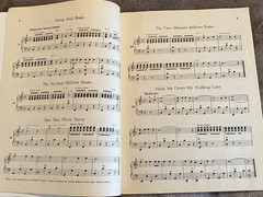 Vintage 1957 BELLOWS SHAKE MADE EASY Accordion Book Sheet Alfred Music 31pp