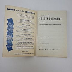 1943 Golden Treasury Song Book by Robbins Music Geoffrey O&rsquo;Hara PB Songbook