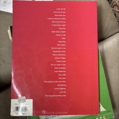 The Beatles 1 Piano-Vocal-Guitar Music Book