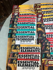 Essential Elements 2000 method books excellent for beginners bulk lot 122 books