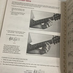 The Complete Acoustic Guitarist: Everything You Need to Know to Start Playing…