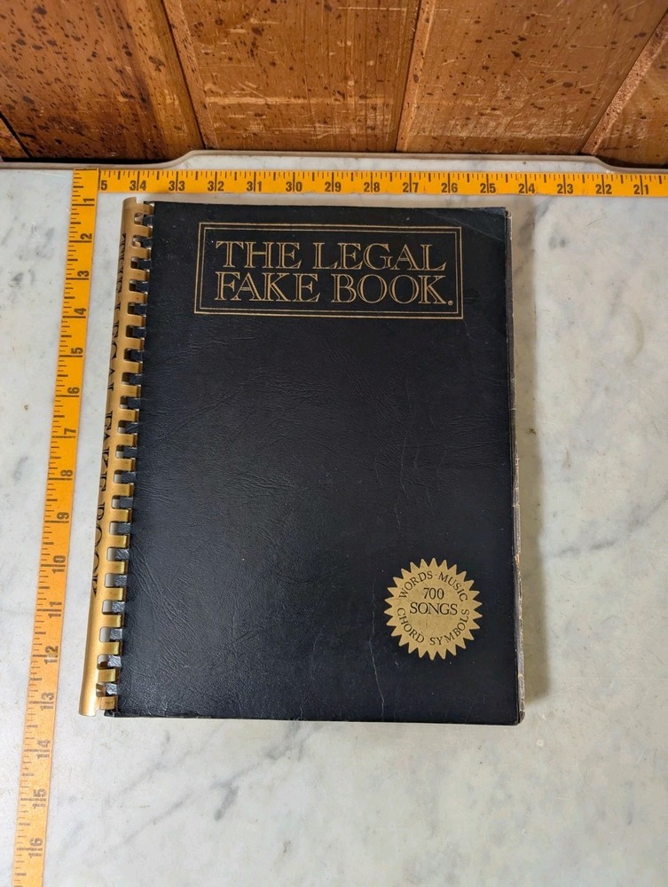 The Legal Fake Book 700 Songs Chord Symbols Guitar Piano Voice Warner Bros 1979