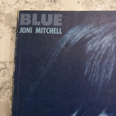 BLUE BY JONI MITCHELL 1971 SOFT COVER SONGBOOK – MUSIC/PHOTOS/LYRICS – C HANSEN