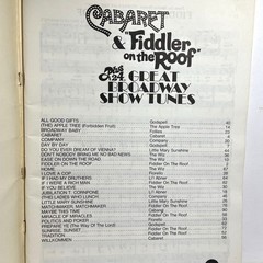 Cabaret Fiddler On The Roof Plus 24 Great Broadway Show Tunes Songbook