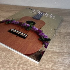 Elvis Presley For Ukulele Most Requested Song -Play Ukulele- Music Books