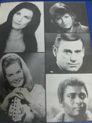 Vintage HOT COUNTRY Original Record Hits! Sheet Music Book 1974 – 80 Pages