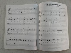 HAL LEONARD BIG-NOTE PIANO MOVIE HITS 2ND ED. 20 SONGS FROM THE BIG SCREEN