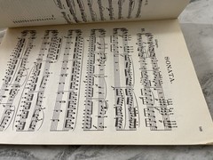 Mozart Sonaten II Edition Zen-On VTG Sheet Music