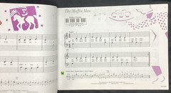 Vtg Songbook, PreTime Piano Favorites Primer Level – 1989 – ships free