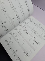 Hal Leonard Chart Hits – Ukulele Play-Along Series Volume 8 Book/CD