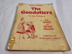 THE GONDOLIERS – VOCAL & PIANO SCORE – Ex Library – FREEPOST – Acceptable Cond