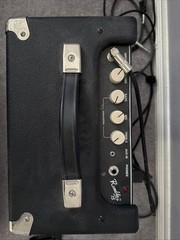 Fender Rumble 15 Compact Bass Amp In Black. Only Used Once