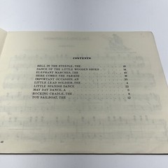 « Side by Side: A Piano Duet Book For Young Players » by Ella Ketterer 1940 USA