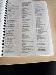 The Broadway Fake Book Piano Voice Guitar 720 Songs Music Lyrics C Instruments