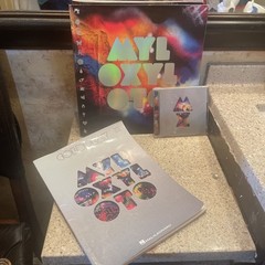 Coldplay Pian Vocal Guitar Book, CD, Photo Book, MYL OXLOTO