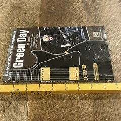 GREEN DAY Guitar Chord Songbook Lyrics & Chord Diagrams 34 Punk Songs Book