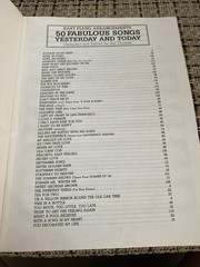 VTG Warner Bros. Publications Easy Piano Arrangements Song Book, Pop Listening