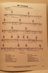 Hal Leonard Classic Rock Easy Guitar, 89 Songs 181 Pages (BS)