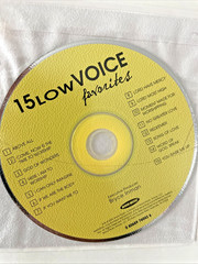 15 Low Voice Favorites Songbook w/CD Piano-Guitar-Vocal Vintage Collectible 2005