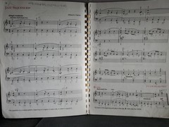 Alfred Adult Piano Level 3 + Yamaha Guitar Method + Praise Worship Book Lot