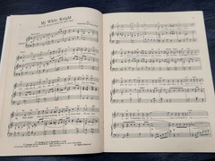 vintage 1957 sheet music songbook for the musical « The Music Man » by Meredith…