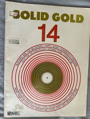Solid Gold 14 1970s & 1980s Sheet Music Book Hal Leonard, piano, guitar, vocals