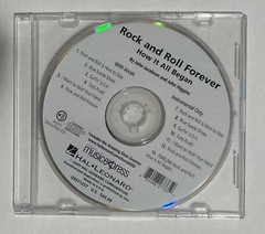 Hal Leonard Elementary Classroom Rock & Roll Musicals with Performance CDs