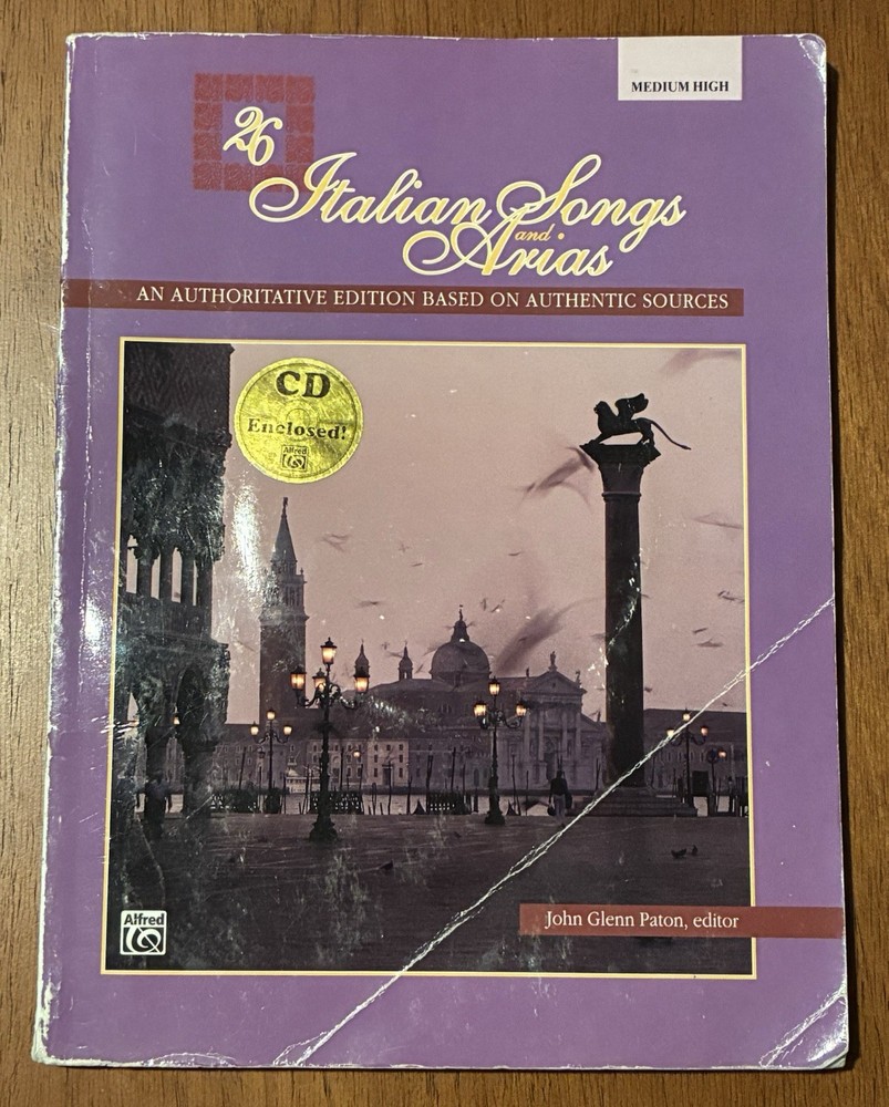 26 Italian Songs And Arias – Medium High Voice – COMES WITH CD!