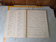The Legal Fake Book 700 Songs Chord Symbols Guitar Piano Voice Warner Bros 1979