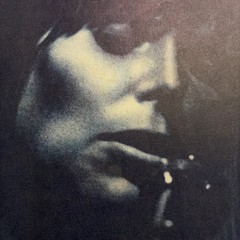 BLUE BY JONI MITCHELL 1971 SOFT COVER SONGBOOK – MUSIC/PHOTOS/LYRICS – C HANSEN