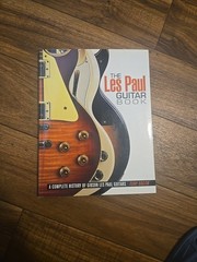 The Les Paul Guitar Book Paperback 3rd Edition 2009