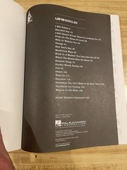 U2 Hal Leonard Sheet Music Tabulature Guitar Rock HL00690894