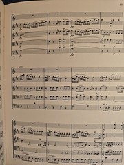 Mozart: Divertimento No 17 K V 334 #72 Ed Eslenburg D major Pocket Score SY146