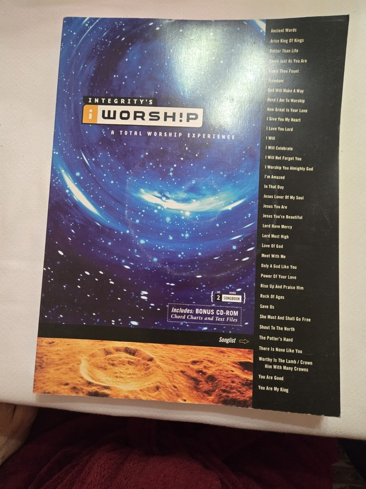 Integrity Media iWorship Songbook Piano Guitar Choir Religious CD-ROM