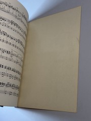 Rare Annie Vocal Score 1977 Near Mint 128 Page Broadway Musical Charles Strouse