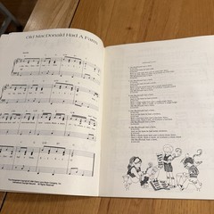 Magic of Music Children&rsquo;s Songs Piano Vocal Guitar Book 1988 Cherry Lane Music