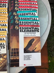 Essential Elements 2000 method books excellent for beginners bulk lot 122 books