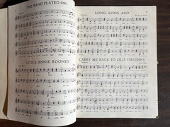 VTG – Guitar, Piano & Vocals – « 155 Songs We Love To Sing and Play » – Timeless