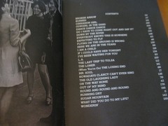 NEIL YOUNG VOL 1 ( 1966 – 1969 ) COMPLETE SONGBOOK SHEET MUSIC 191 PGS LOW PRICE
