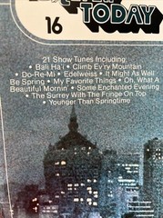 E-Z Play Today Broadway&rsquo;s Best Piano/Organ/Electronic Keyboard 21 Show Tunes