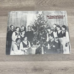 Trapp Family Book Of Christmas Songs Piano Vocal Songbook Holiday USA Vintage