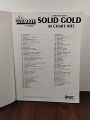 Solid Gold : 88 Chart Hits – Ultimate Series – Piano Vocal Guitar – 1984 – PB