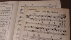 Hikin&rsquo; Down The Highway for Guitar & Piano Sheet Music by Kahal & David 1931