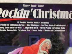 Hal Leonard A Rockin&rsquo; Christmas Songbook Piano Vocal Guitar