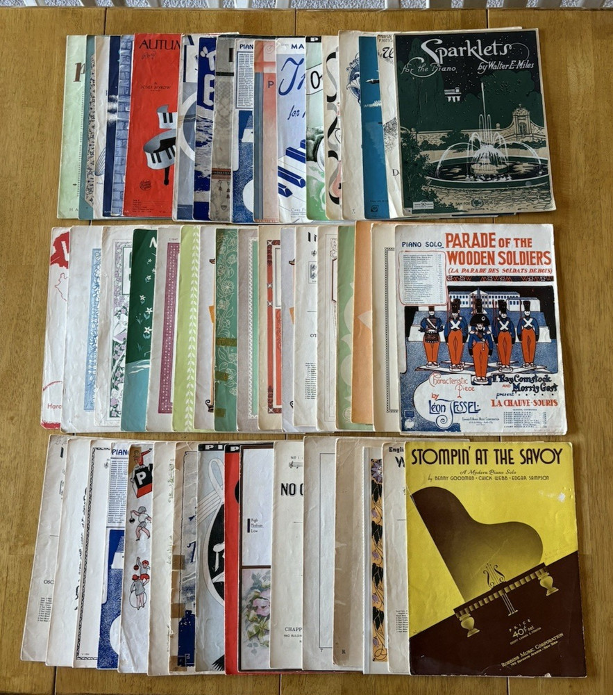 Mixed Lot of 51 Vintage Piano Solo Pieces. Mixed Genre. See all the photos.
